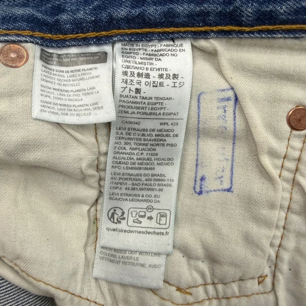 Levis 501 Original Fit Jeans Mens 40x34 Blue Denim Straight Leg Button Fly
